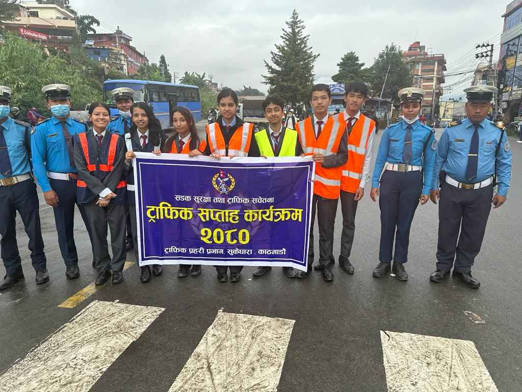 Traffic management by students 